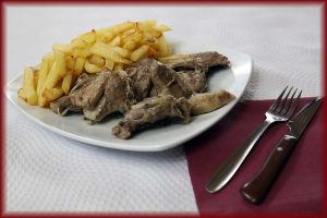 Chivo con patatas Restaurante Reyes